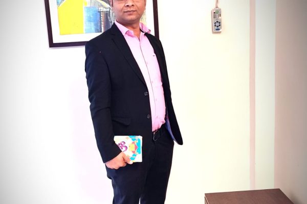 Tarun Tiwari – Social Entrepreneur | Global Talk Show Host | Digital Creator | Writer | International Advisor